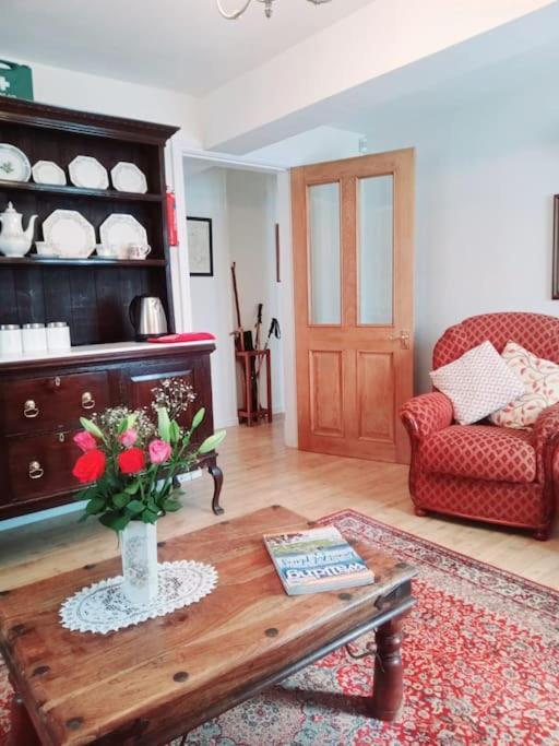 Charming, Wonderfully Cosy One Bedroom Apartment Giggleswick Ngoại thất bức ảnh