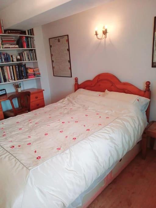 Charming, Wonderfully Cosy One Bedroom Apartment Giggleswick Ngoại thất bức ảnh